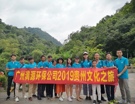 青春韶華，歲月靜好，不如來場不負時光的旅行