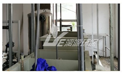 在工業(yè)污水處理中反應箱的安裝